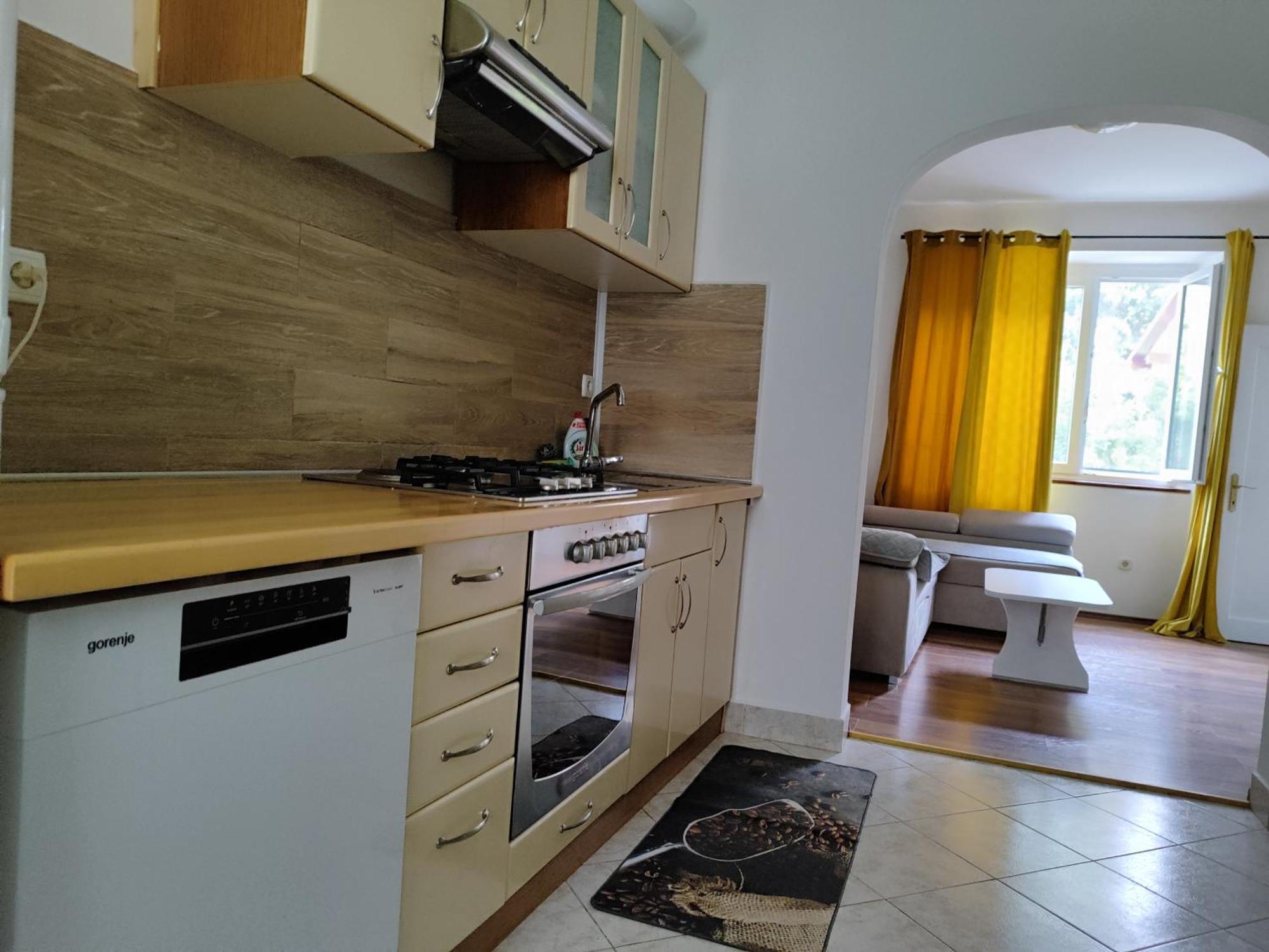 Apartman Daniel With Free Parking Mundanije Exteriér fotografie