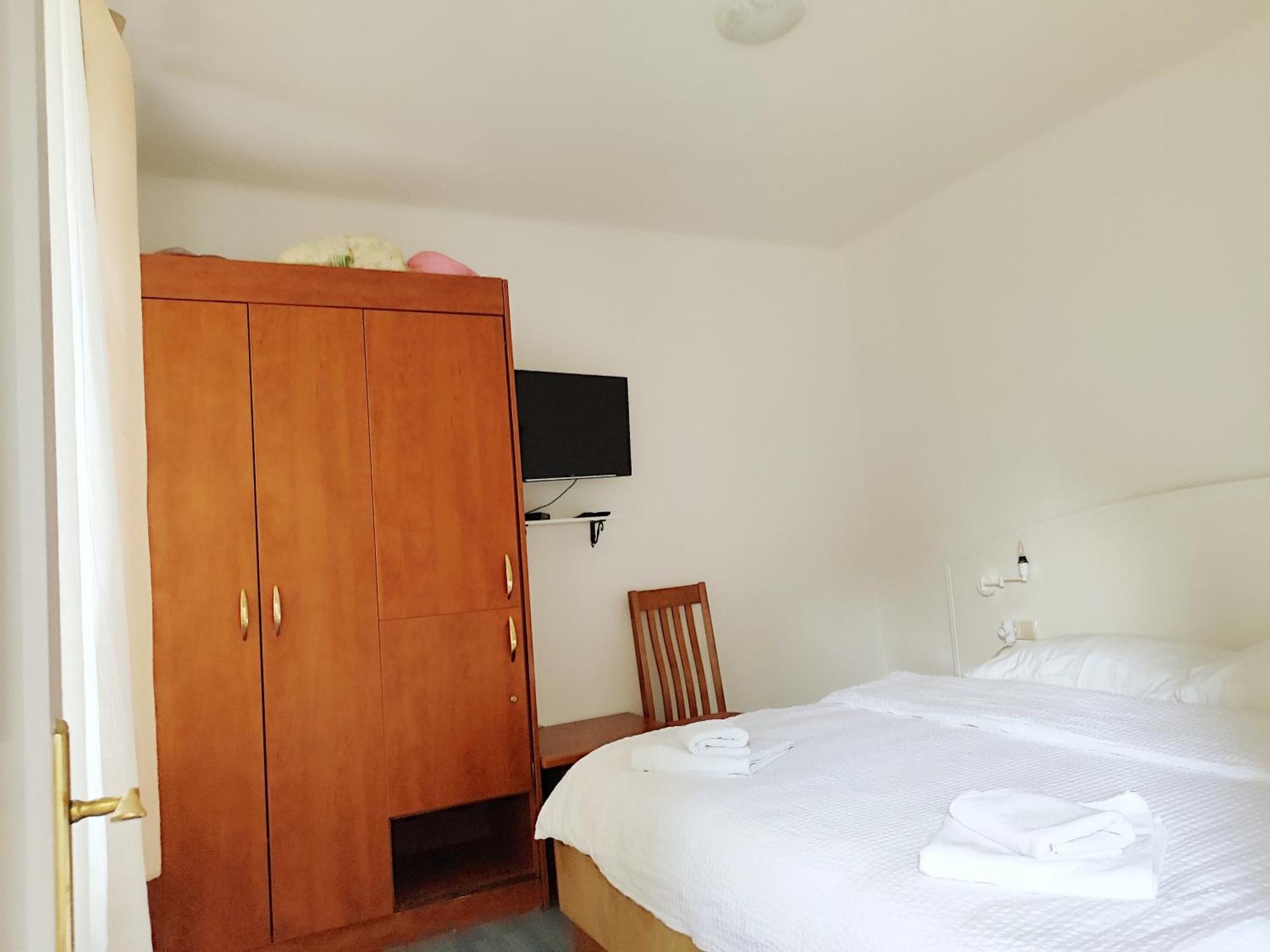 Apartman Daniel With Free Parking Mundanije Exteriér fotografie